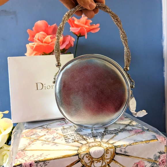 Dior - Picture 2 of 8